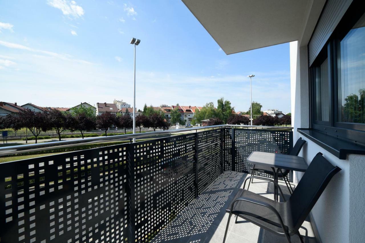 Precko7New Apartment Zagreb Exterior photo