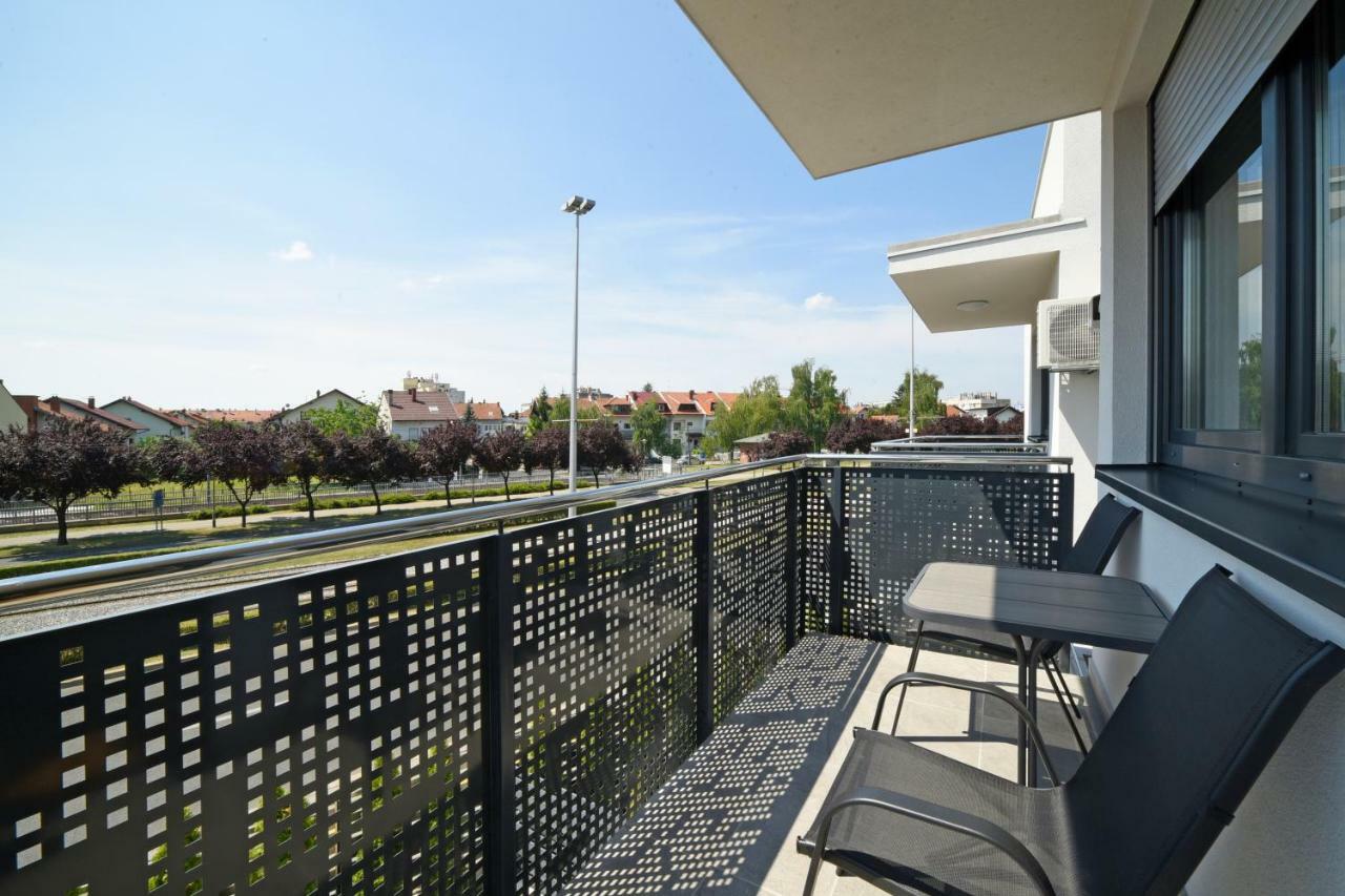 Precko7New Apartment Zagreb Exterior photo